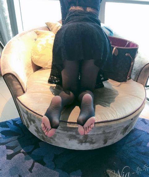 美丽姑娘中国高清在线观看_剧情片神马在线观看