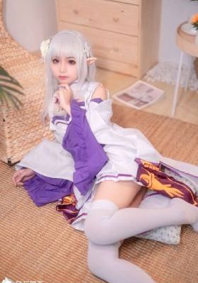 父亲的女秘书_高清免费高清观看